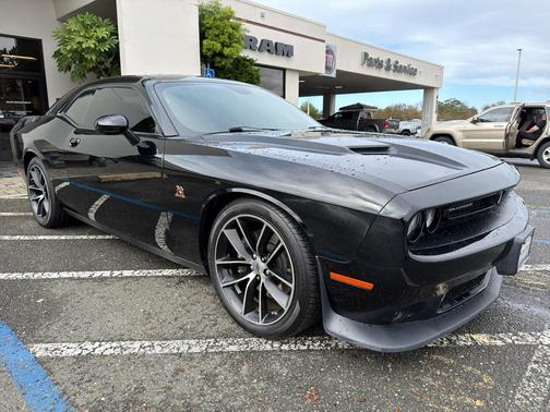 2017 Dodge Challenger R/T Scat Pack