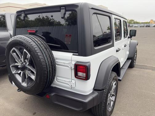 2025 Jeep Wrangler 4xe Sport S