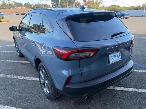 Vapor Blue Metallic 2025 Ford Escape ST-Line Select