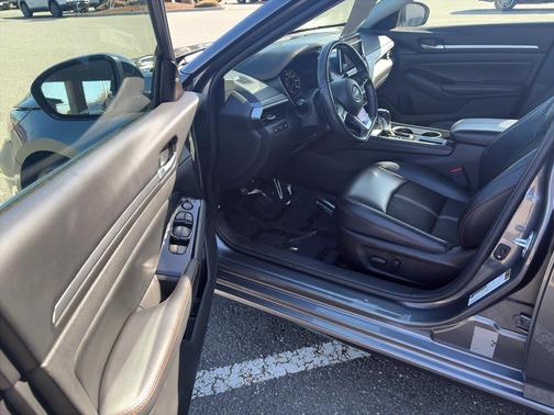 2024 Nissan Altima SR FWD