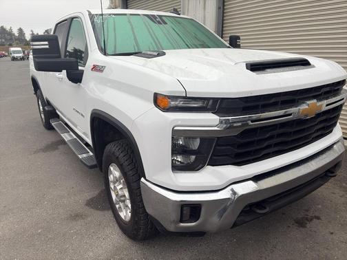 2024 Chevrolet Silverado 2500 LT