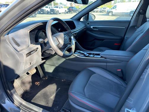 2022 Hyundai SONATA SEL Plus