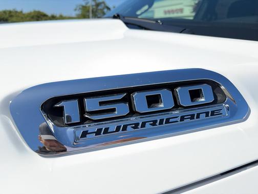 Bright White Clearcoat 2026 RAM 1500 Big Horn/Lone Star