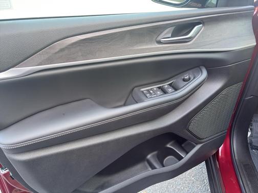 Velvet Red Pearlcoat 2026 Jeep Grand Cherokee L Altitude