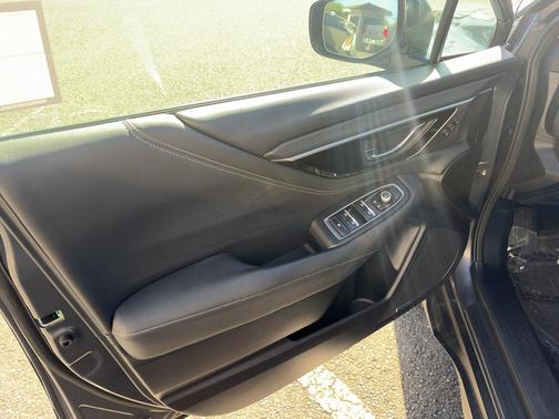 Magnetite Gray Metallic 2023 Subaru Outback Limited XT