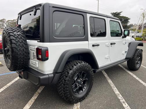 2025 Jeep Wrangler 4xe Willys