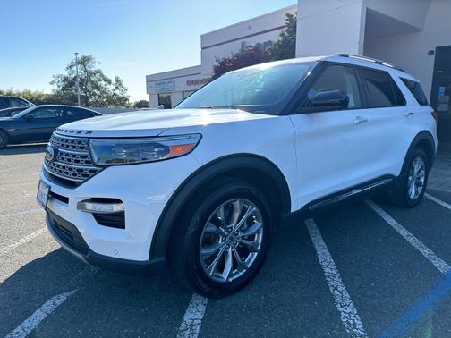 2022 Ford Explorer Limited