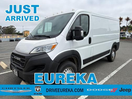 Bright White Clearcoat 2025 RAM ProMaster 2500 Tradesman