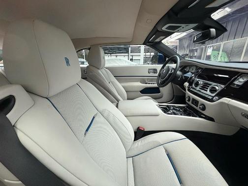 2018 Rolls-Royce Dawn 