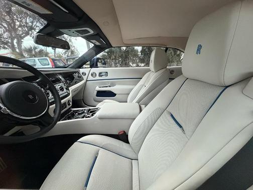 2018 Rolls-Royce Dawn 