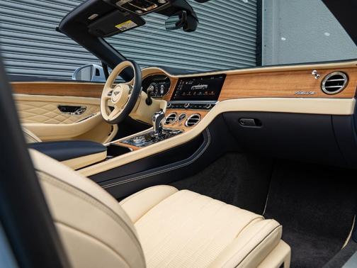 2024 Bentley Continental GT GT V8