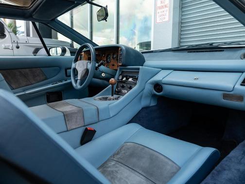 1988 Lotus Esprit 