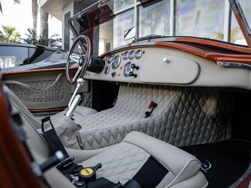 1965 AC Shelby Cobra
