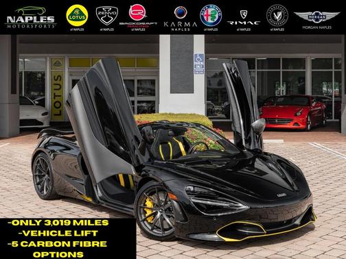 2022 McLaren 720S 