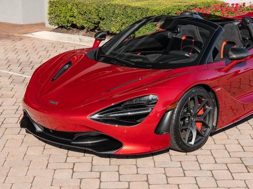 2020 McLaren 720S Performance