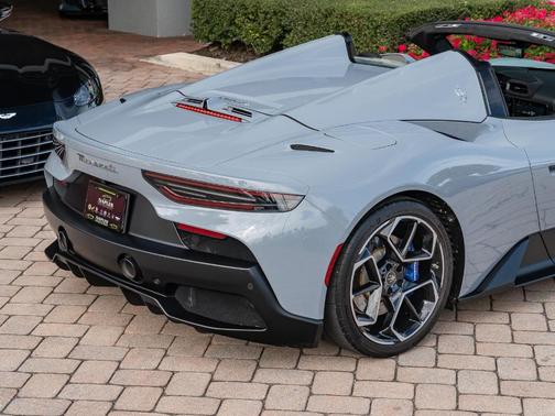 2023 Maserati MC20 Cielo