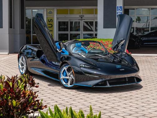 Gotham Gray 2021 McLaren Elva