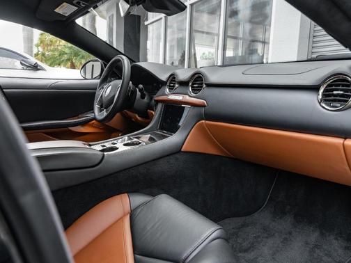 2018 Karma Revero Base