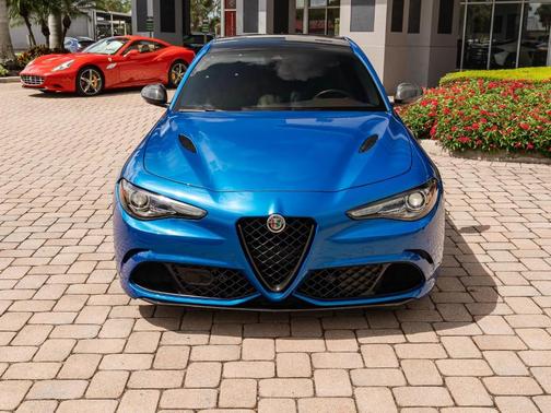 Misano Blue Metallic 2023 Alfa Romeo Giulia Quadrifoglio