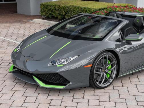 2016 Lamborghini Huracan LP 610-4 Spyder