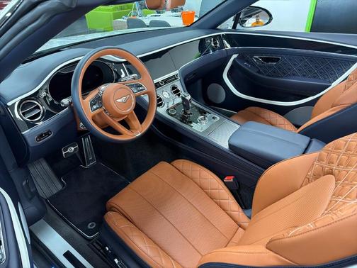 2023 Bentley Continental GT GT V8