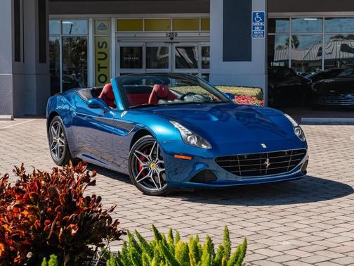 2016 Ferrari California T