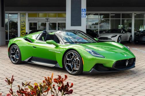 2023 Maserati MC20 Cielo