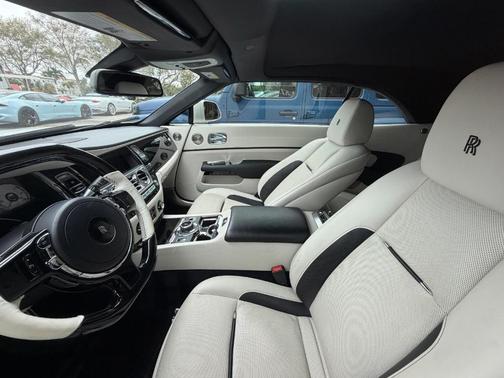 2018 Rolls-Royce Dawn 