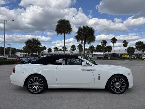 2018 Rolls-Royce Dawn 