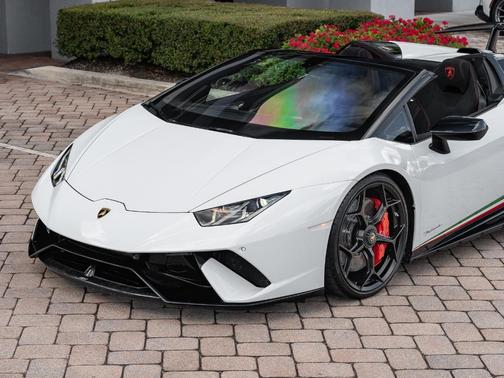 2018 Lamborghini Huracan Performante Spyder