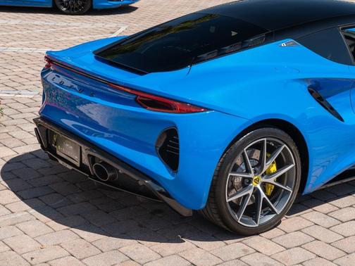 2024 Lotus Emira V6 First Edition