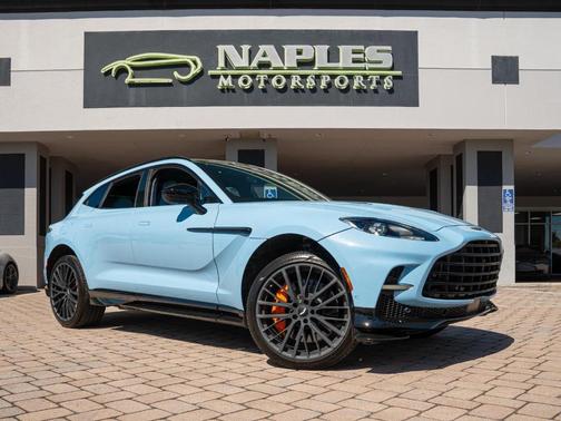 2023 Aston Martin DBX 707