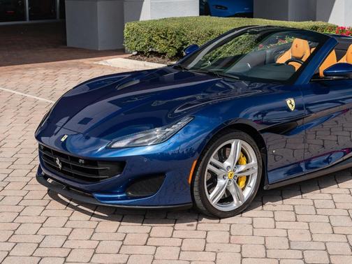 2019 Ferrari Portofino Base (Pricing is not available)
