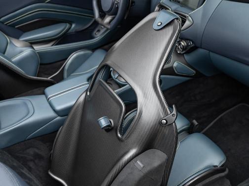 2023 Aston Martin Vantage V12