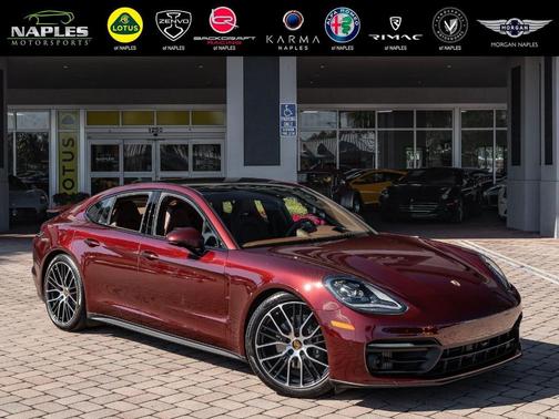 2023 Porsche Panamera 4