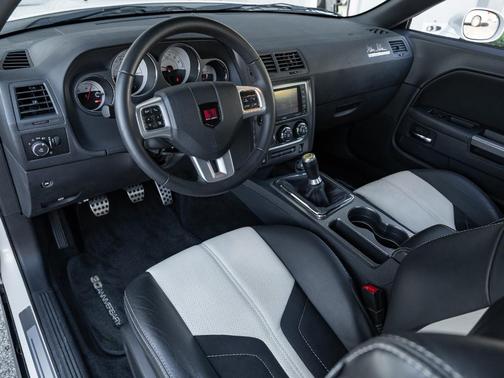 2014 Dodge Challenger 570S