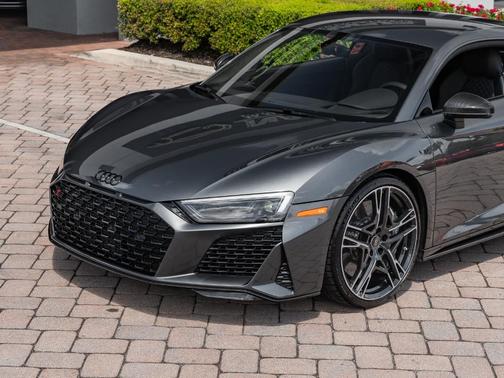 2023 Audi R8 V10 performance