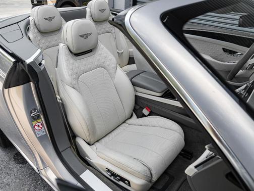 2022 Bentley Continental GT V8