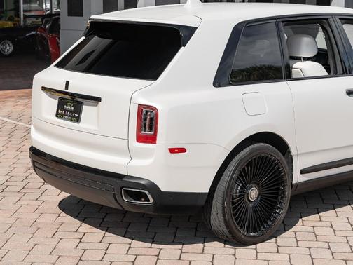 2023 Rolls-Royce Cullinan