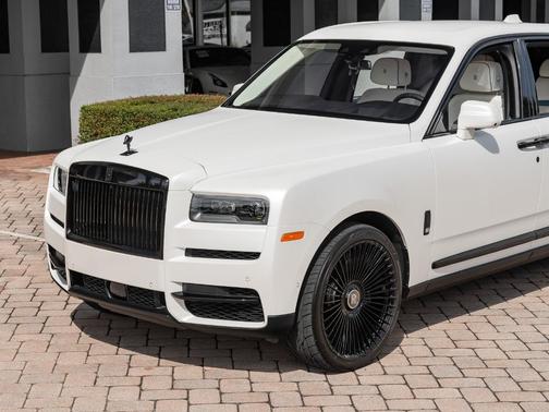 2023 Rolls-Royce Cullinan