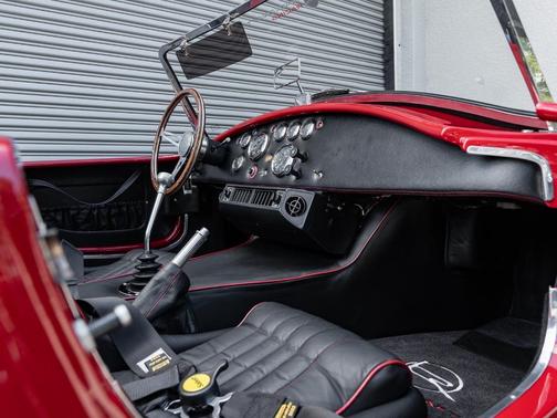 1965 AC Shelby Cobra