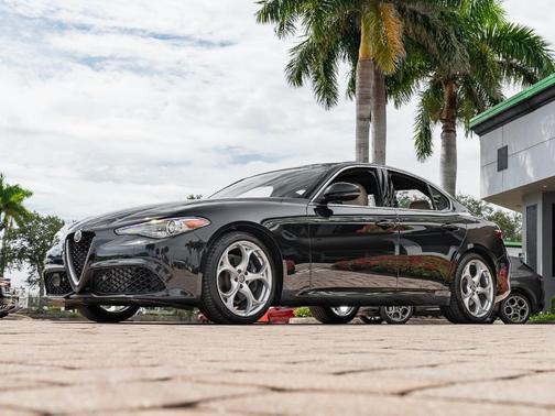 2023 Alfa Romeo Giulia Lusso