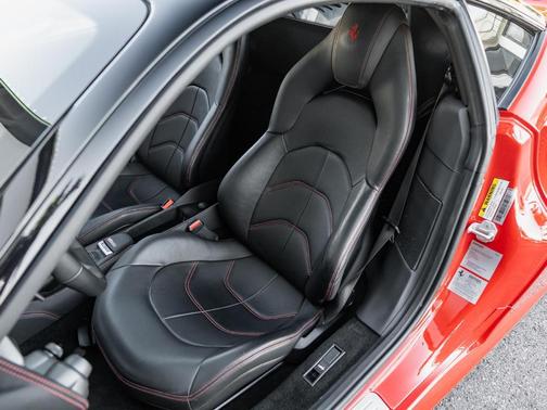 2019 Ferrari 488 GTB Base