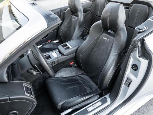 2010 Aston Martin DBS Volante