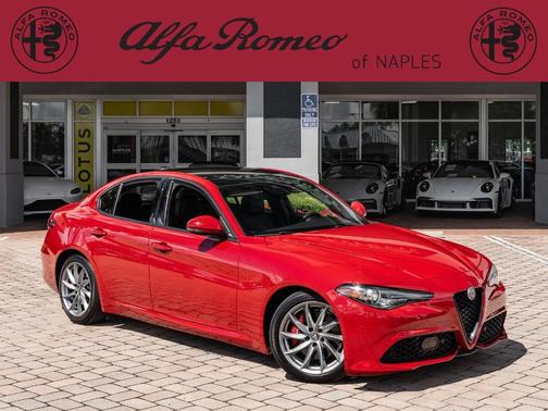 2023 Alfa Romeo Giulia Base