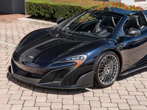 2016 McLaren 675LT Spider
