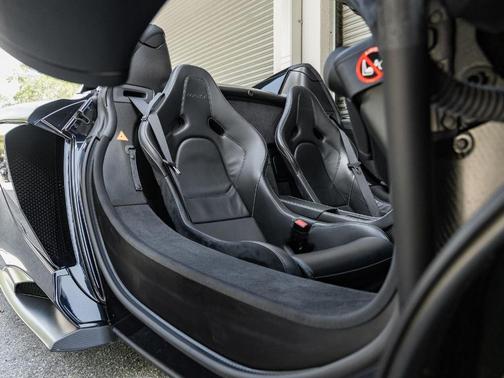 2016 McLaren 675LT Spider