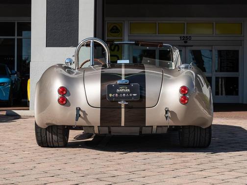 1965 AC Shelby Cobra * REPLICA *