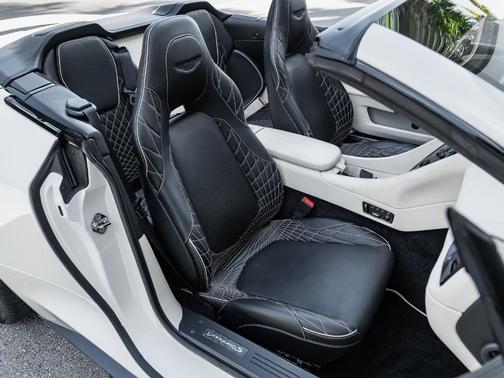 2018 Aston Martin Vanquish S
