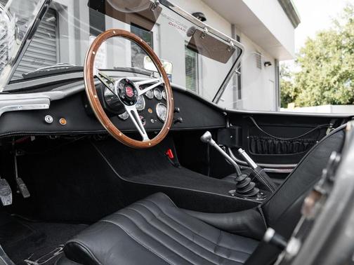 1965 AC Shelby Cobra 